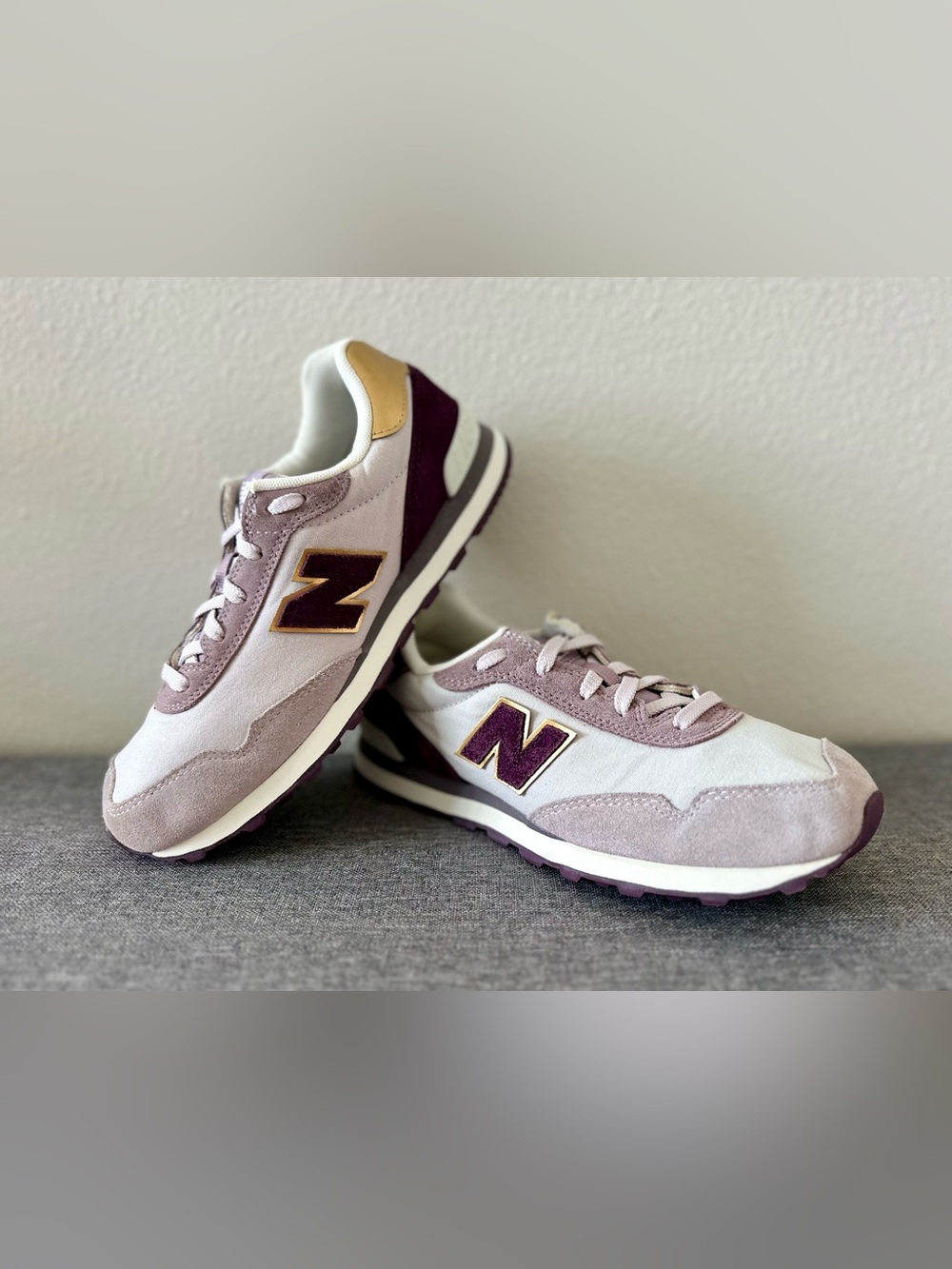 New Balance 515 v1 sneakers in the "Purple/Metallic Gold" size 5